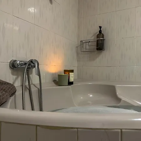 Lägenhet Amazing 3-bedroom Apartment. Pool And Sea View! Los Cristianos (Tenerife)